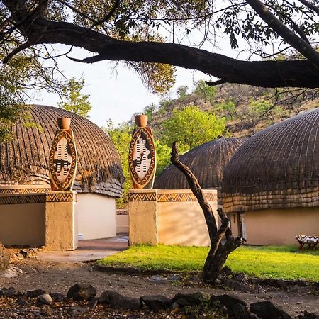 Aha Lesedi African Lodge & Cultural Village Broederstroom Kültér fotó