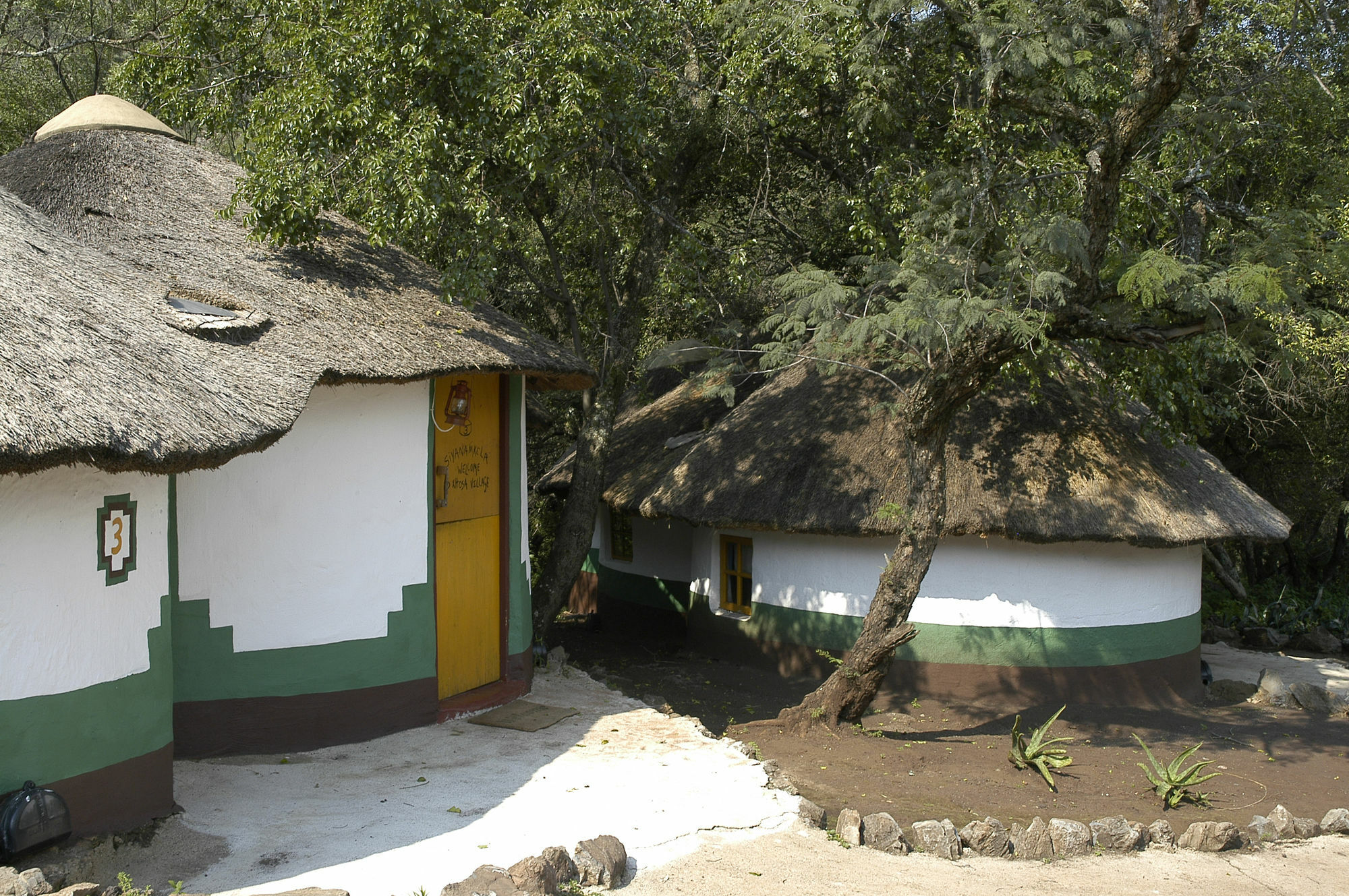 Aha Lesedi African Lodge & Cultural Village Broederstroom Kültér fotó