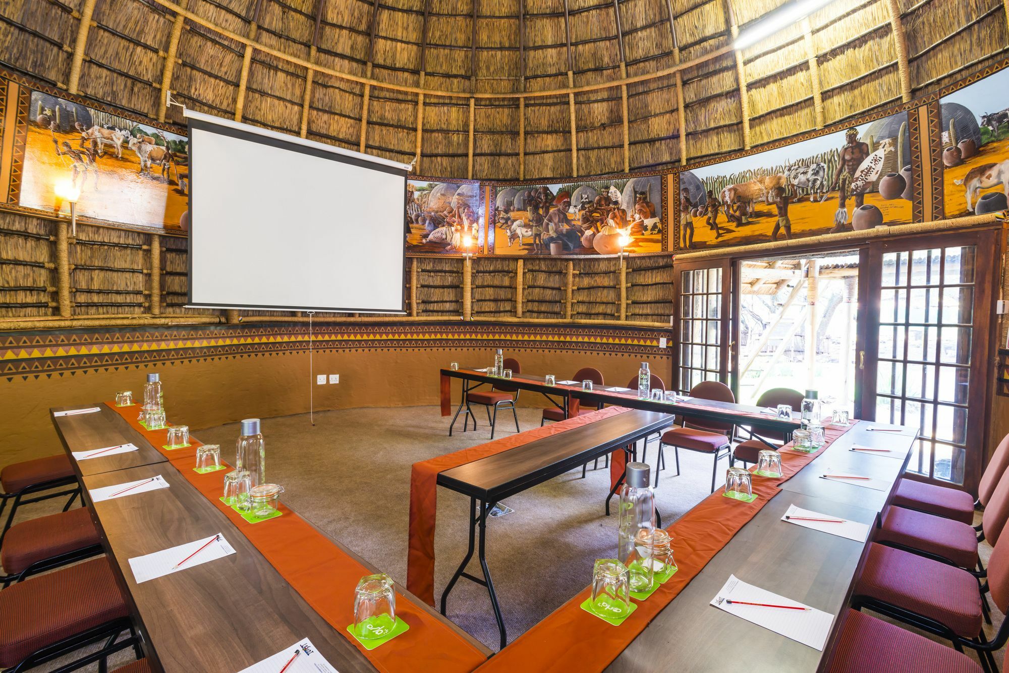 Aha Lesedi African Lodge & Cultural Village Broederstroom Kültér fotó