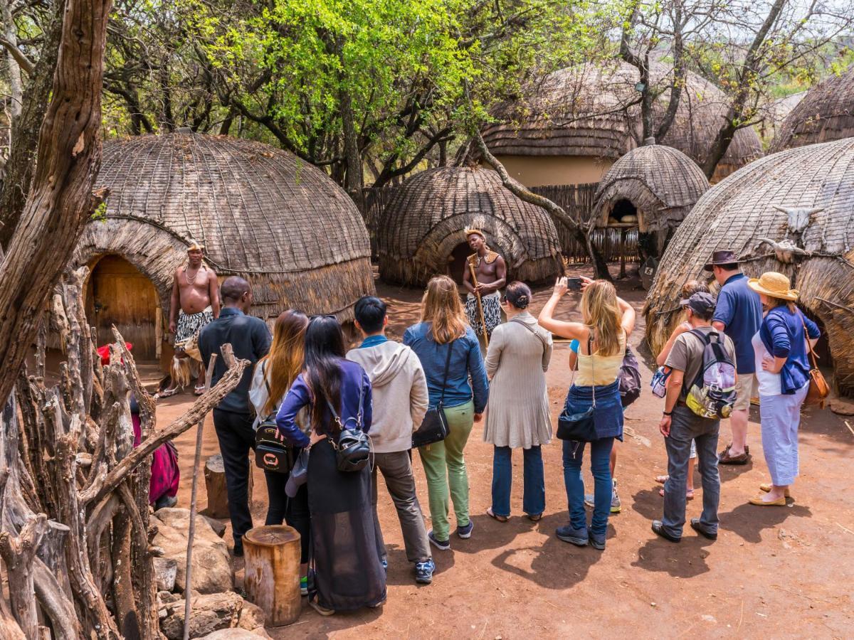 Aha Lesedi African Lodge & Cultural Village Broederstroom Kültér fotó