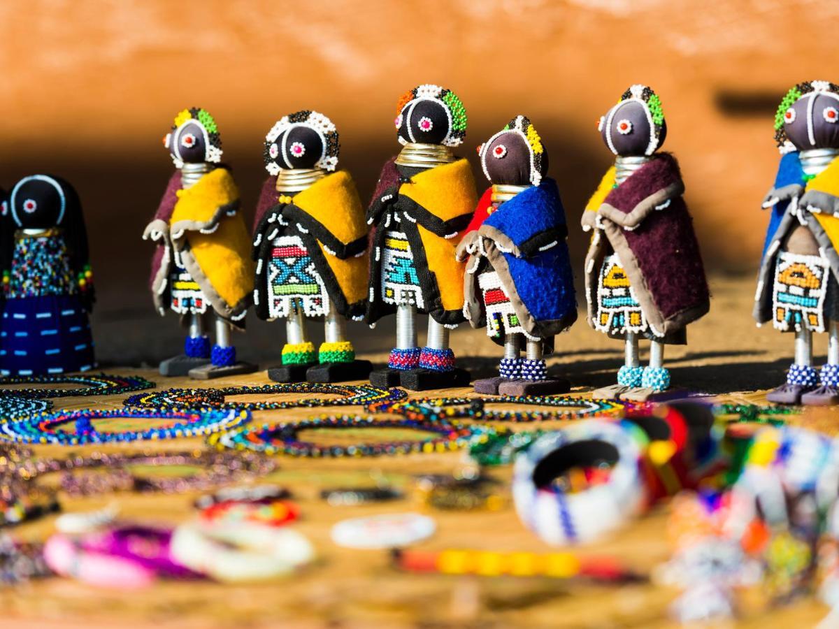 Aha Lesedi African Lodge & Cultural Village Broederstroom Kültér fotó