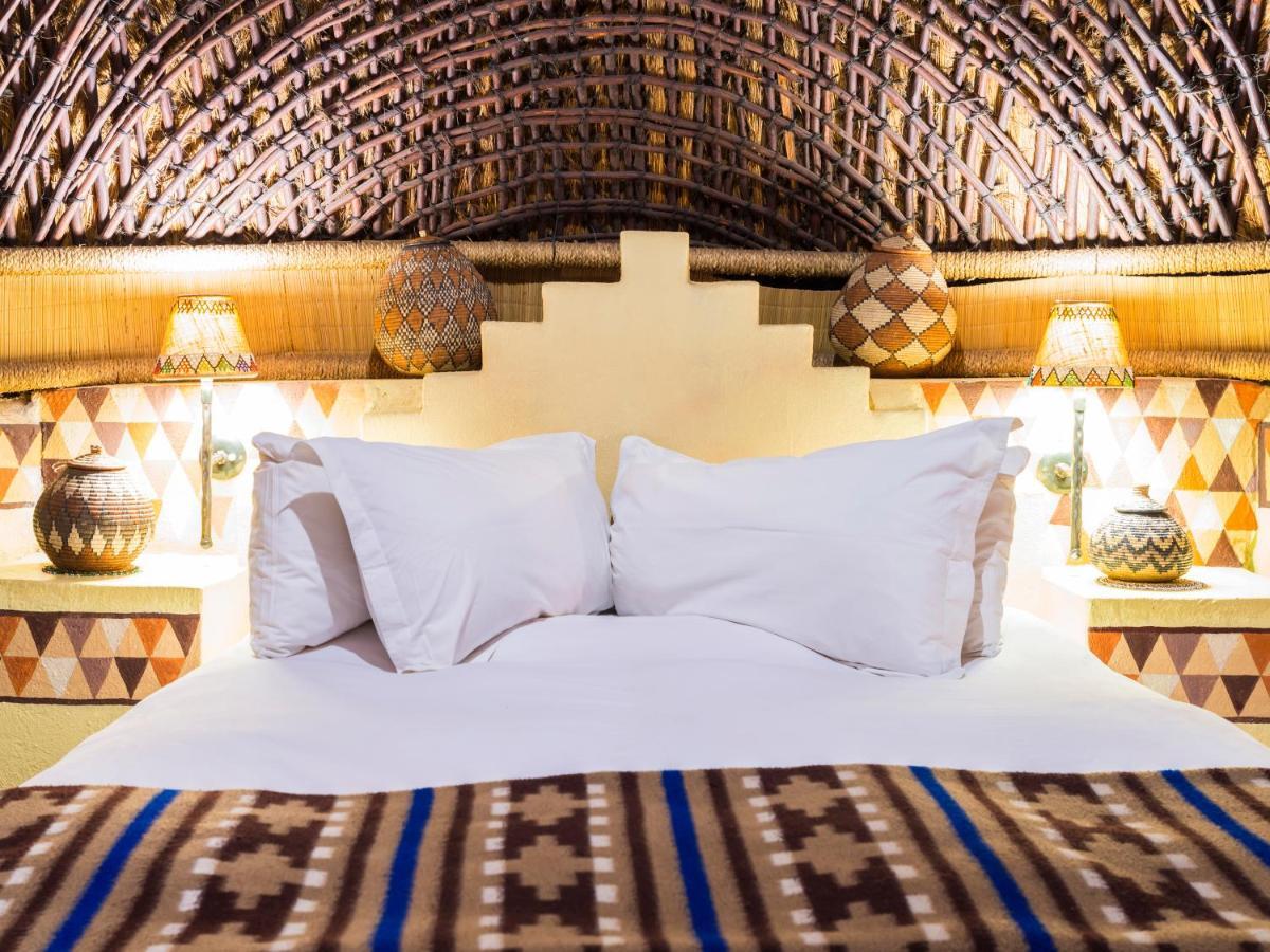 Aha Lesedi African Lodge & Cultural Village Broederstroom Kültér fotó