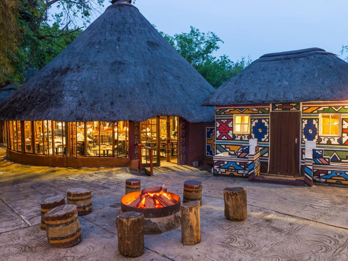 Aha Lesedi African Lodge & Cultural Village Broederstroom Kültér fotó